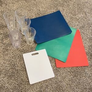 Kitchen lot- 6 plastic cups, 3 cutting mats & small cutting board (added 7/10)